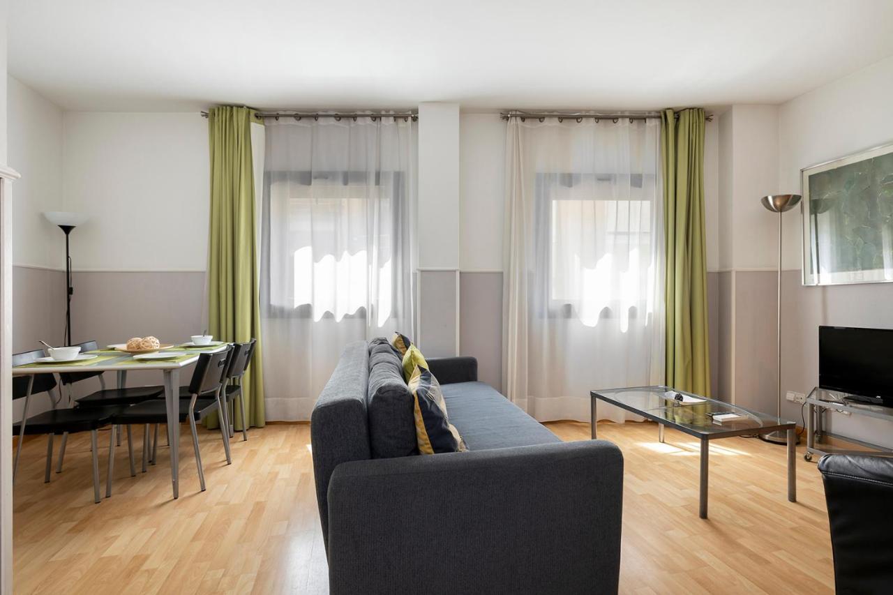 Apartments Sata Park Guell Area Barcelona Exterior foto