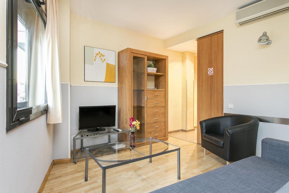 Apartments Sata Park Guell Area Barcelona Exterior foto